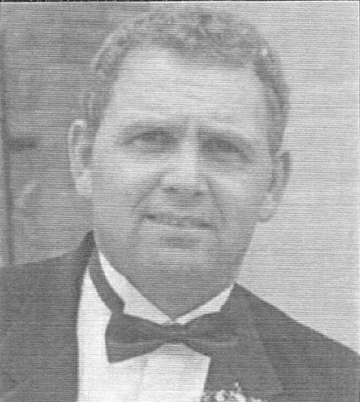 Portrait of Ken Paulson